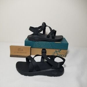 NWT Chaco Black Sandals
